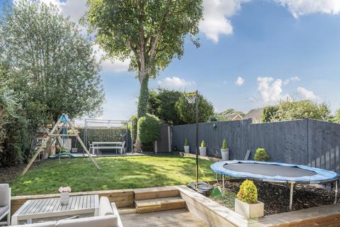 5 bedroom semi-detached house for sale, Cromlix Close, Chislehurst, Kent, BR7