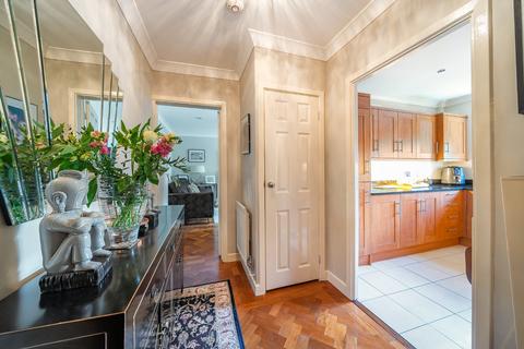 2 bedroom apartment for sale, Kemnal Road, Chislehurst, Kent, BR7