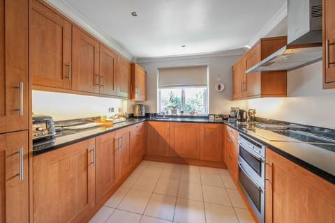 2 bedroom apartment for sale, Kemnal Road, Chislehurst, Kent, BR7