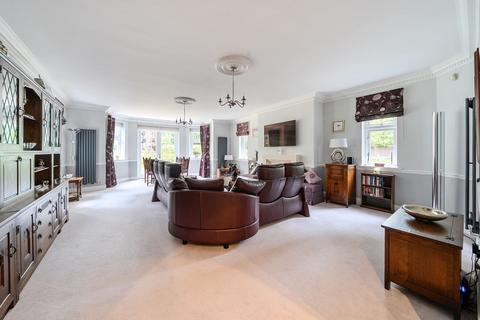 2 bedroom apartment for sale, Kemnal Road, Chislehurst, Kent, BR7