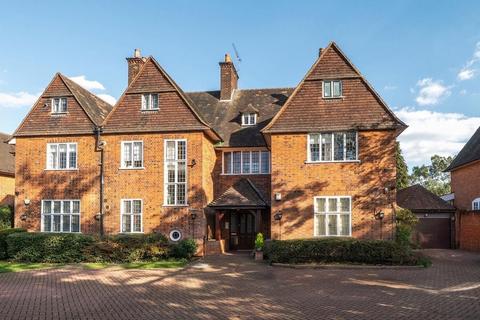 2 bedroom apartment for sale, Shepherds Green, Chislehurst, Kent, BR7