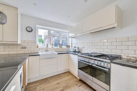 4 bedroom semi-detached house for sale, Edgebury, Chislehurst, Kent, BR7