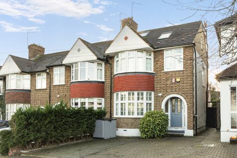 Westhurst Drive, Chislehurst, Kent, BR7