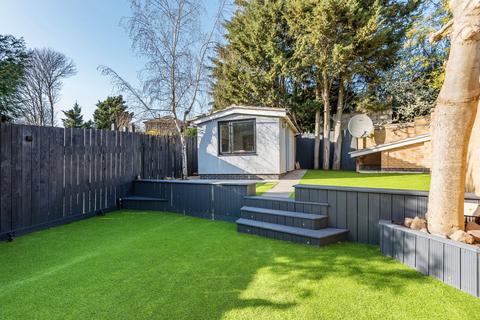 3 bedroom terraced house for sale, Ross Way, Eltham, London, SE9