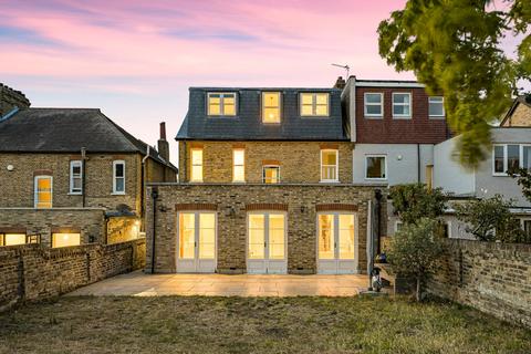 5 bedroom semi-detached house for sale, Glenlyon Road, Eltham, London, SE9