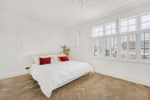5 bedroom semi-detached house for sale, Glenlyon Road, Eltham, London, SE9