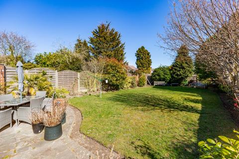 3 bedroom detached house for sale, Rennets Wood Road, Eltham, London, SE9