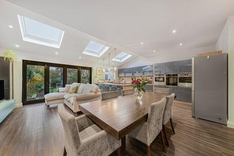 3 bedroom semi-detached house for sale, Greenvale Road, Eltham, London, SE9