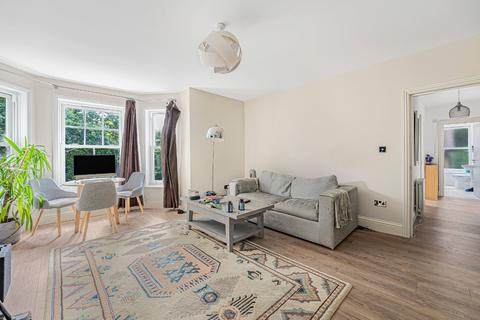 2 bedroom apartment for sale, Court Road, London, SE9