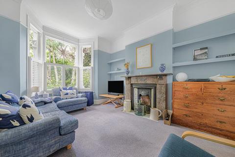 4 bedroom end of terrace house for sale, Balcaskie Road, Eltham, London, SE9
