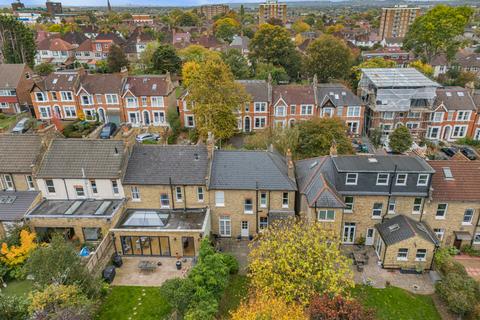 4 bedroom end of terrace house for sale, Balcaskie Road, Eltham, London, SE9
