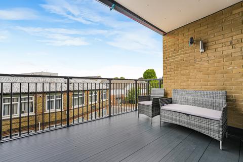 2 bedroom apartment for sale, Cross Road, Sidcup, Kent, DA14