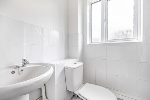 1 bedroom apartment to rent, Red Lion Lane, Shooters Hill, London, SE18