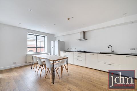 2 bedroom apartment to rent, Vista Apartments, 23 Woodland Crescent, London, SE10