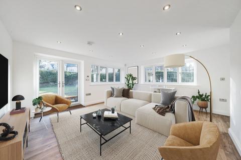 undefined, Elm Walk, Farnborough Park, Orpington, Kent, BR6