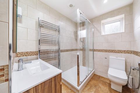 3 bedroom semi-detached house to rent, Fenton Close, Chislehurst, Kent, BR7