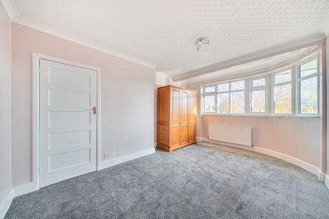 3 bedroom semi-detached house to rent, Beaumont Road, Petts Wood, Kent, BR5