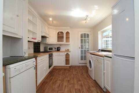 2 bedroom terraced house to rent, Gladstone Road, Orpington, BR6