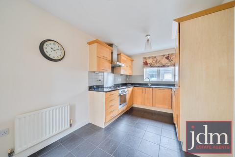 4 bedroom semi-detached house to rent, Appleby Close, Petts Wood, Orpington, BR5