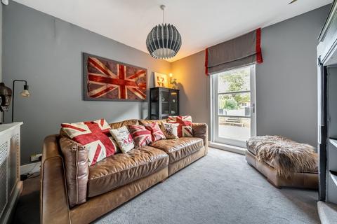 6 bedroom detached house to rent, Rodway Road, Bromley, Kent, BR1