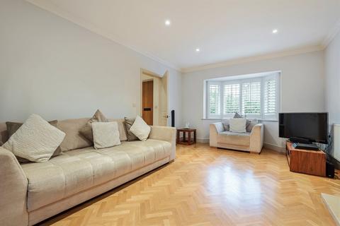 4 bedroom detached house for sale, Wyvern Close, Orpington, BR6