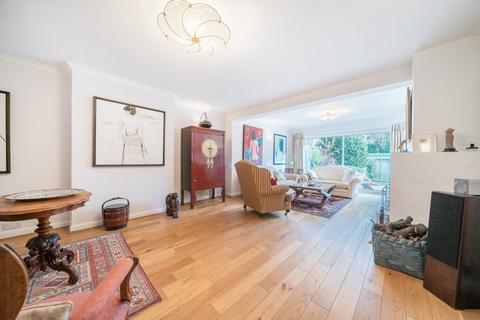 undefined, Great Thrift, Petts Wood, Kent, BR5