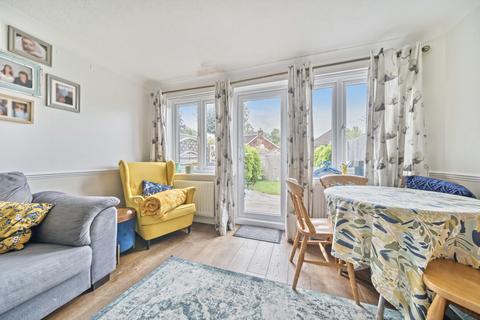 3 bedroom terraced house for sale, Armstrong Close, Bromley, BR1