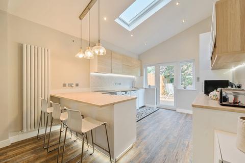5 bedroom semi-detached house for sale, Craven Road, Orpington, BR6