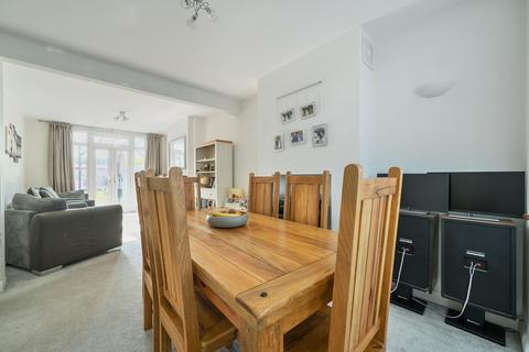 3 bedroom terraced house for sale, Oxhawth Crescent, Bromley, BR2