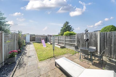 3 bedroom terraced house for sale, Oxhawth Crescent, Bromley, BR2