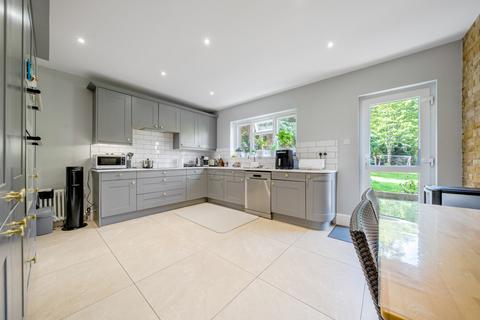5 bedroom link detached house for sale, Mayfield Avenue, Orpington, Kent, BR6