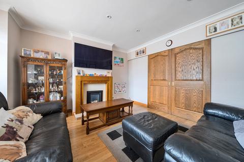 4 bedroom semi-detached house for sale, Hollingworth Road, Orpington, Kent, BR5