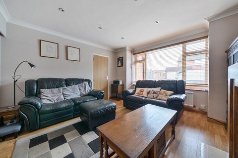 4 bedroom semi-detached house for sale, Hollingworth Road, Orpington, Kent, BR5