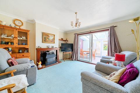 3 bedroom bungalow for sale, Oxhawth Crescent, Bromley, Kent, BR2