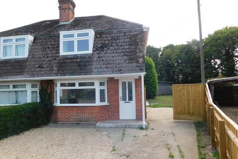 2 bedroom semi-detached house to rent, Roman Road, Hardley SO45