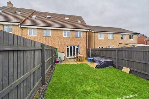 3 bedroom end of terrace house for sale, Leighton Buzzard LU7