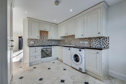 3 bedroom end of terrace house for sale, Watchouse Road, Chelmsford, CM2