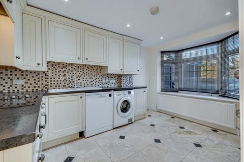 3 bedroom end of terrace house for sale, Watchouse Road, Chelmsford, CM2