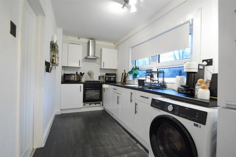undefined, Montrose Avenue, Glasgow