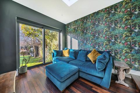 3 bedroom semi-detached house for sale, Kingsway, Chandler's Ford, Eastleigh
