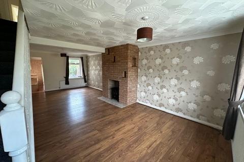 3 bedroom terraced house to rent, Horsham Lane, Upchurch, Kent, ME9