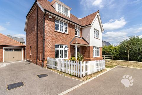 5 bedroom detached house for sale, Burdett Road, Basildon SS16
