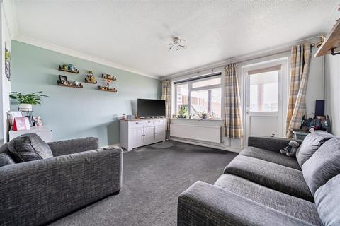 2 bedroom terraced house for sale, Barfreston Close, Maidstone
