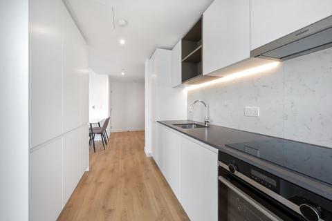 2 bedroom apartment to rent, One Thames Quay, 222 Marsh Wall