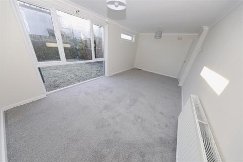 undefined, Dunbar Court, Glenrothes