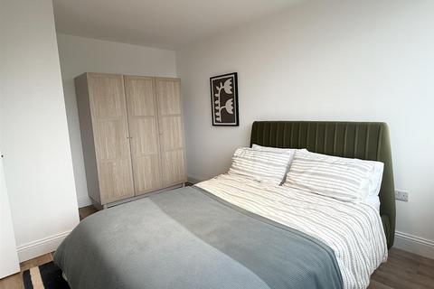1 bedroom flat to rent, Trinity Point, New Road, Gravesend