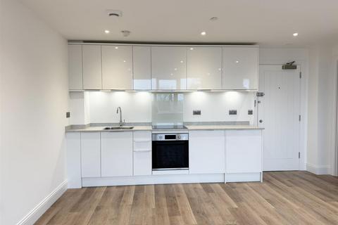 1 bedroom flat to rent, Trinity Point, New Road, Gravesend