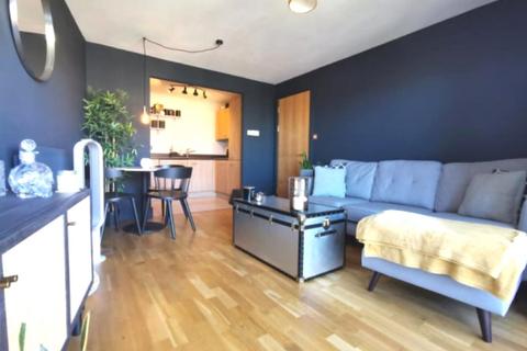 2 bedroom flat to rent, Langley Walk, Birmingham, West Midlands, B15