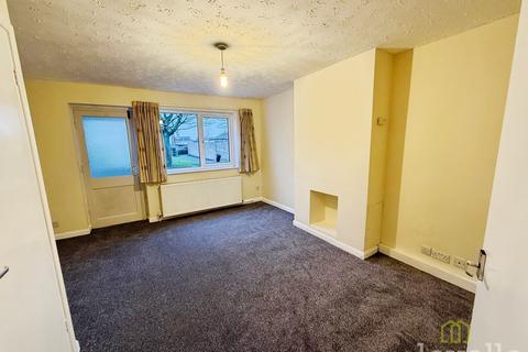 2 bedroom terraced house to rent, Lisburn Close, Lincoln LN5