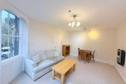 1 bedroom flat to rent, Kings Road, Ilkley, West Yorkshire, LS29